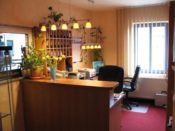 Hotel Christinenhof Garni - Bed & Breakfast Gadebusch Екстериор снимка